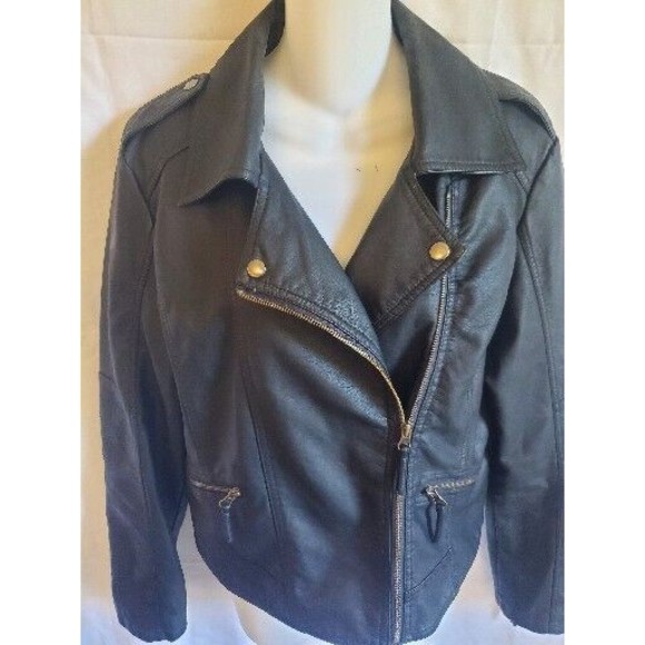 David's Bridal faux leather just married jacket - Picture 2 of 11